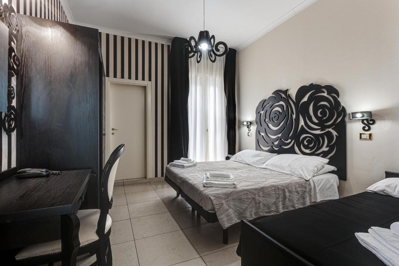 Hotel Le Cinéma Gatteo a Mare Extérieur photo