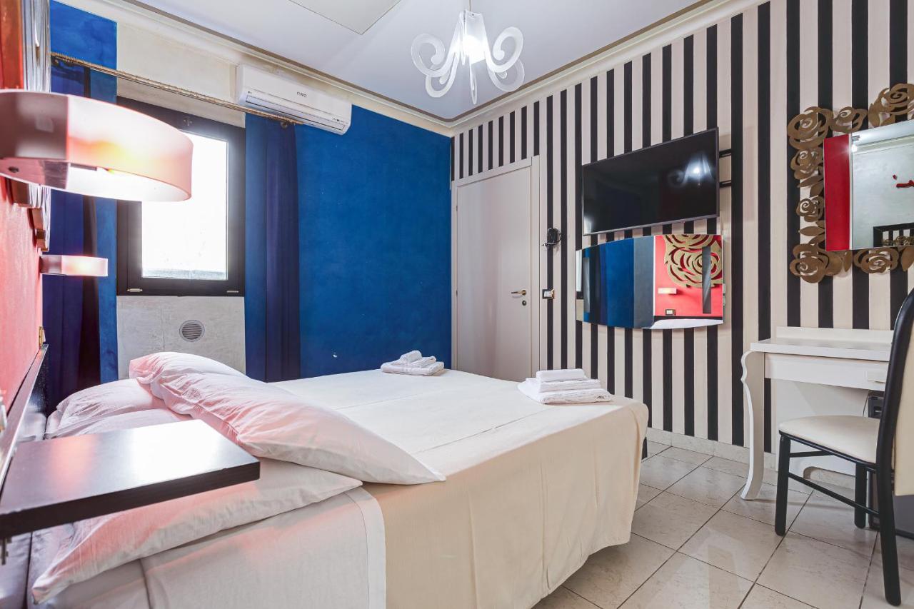 Hotel Le Cinéma Gatteo a Mare Extérieur photo